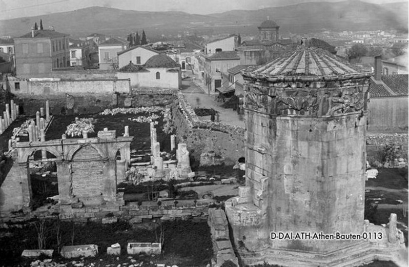 Αθήνα -Πλάκα Το Ωρολόγιου του Κυρρήστου ή Πύργος των Ανέμων ή Αέρηδες 1895.jpg