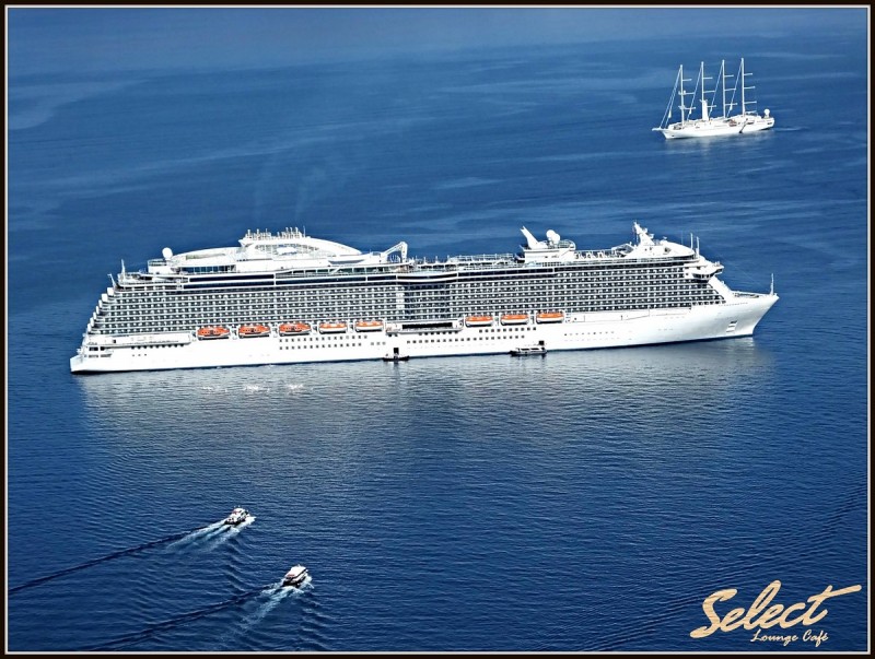 Regal Princess Σαντορίνη 29-5-14.jpg