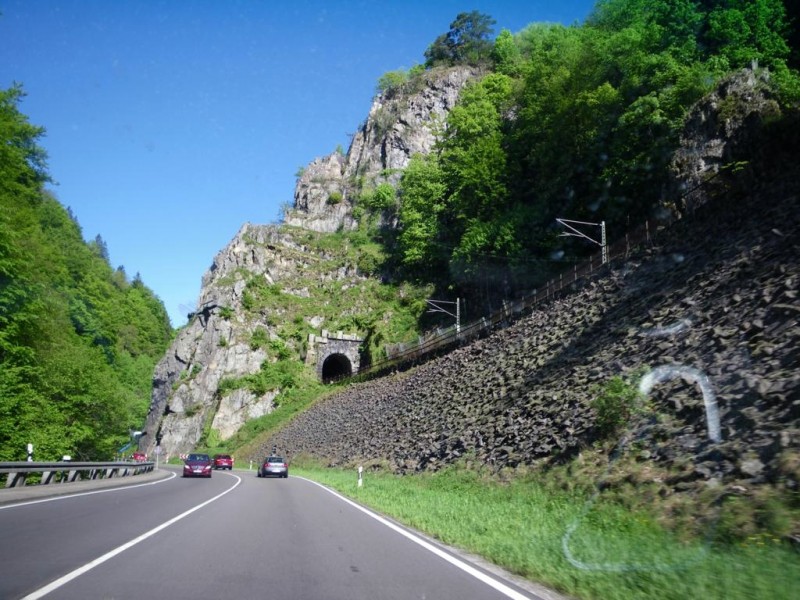 3-006_1024x768.jpg