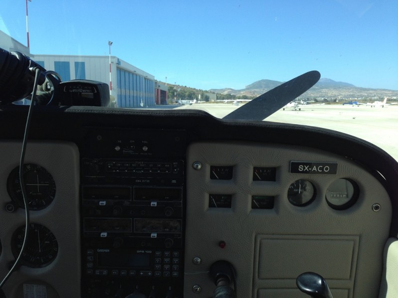 Cockpit_up.jpg