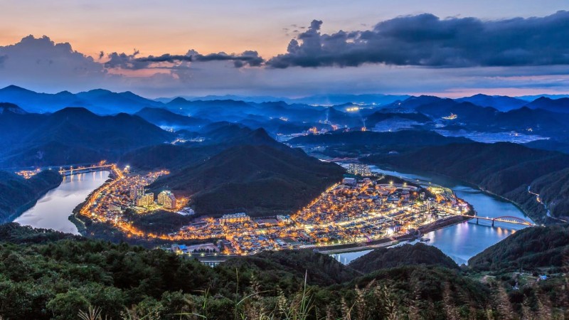 Danyang County in North Chungcheong Province, South Korea - Sungjin Kim]500px.jpg