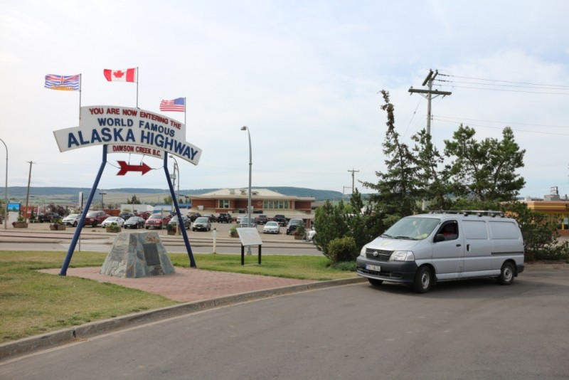 alaskan hwy.jpg