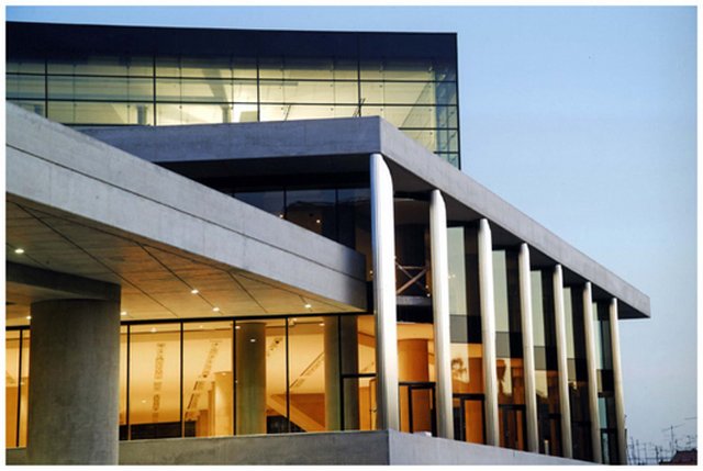 Acropolis Museum 03.jpg