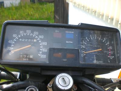 YAMAHA XS400 eg.JPG