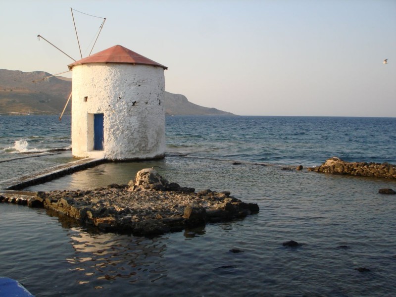 φωτογραφιες λερος 400.jpg