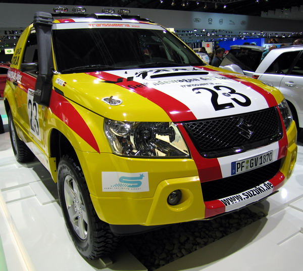 Suzuki_Grand_Vitara_Transsyberia_2007.jpg