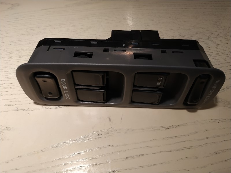 switch2.jpg
