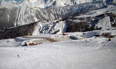 dangerous-runway-03.jpg