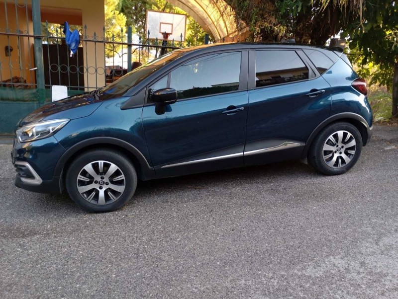 CAPTUR IYP1026 L 1.jpg