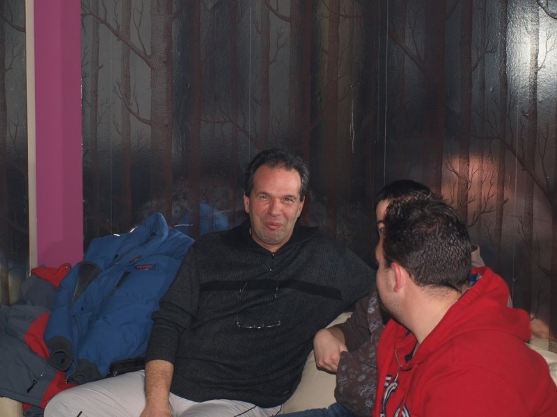 p1276756-web.jpg