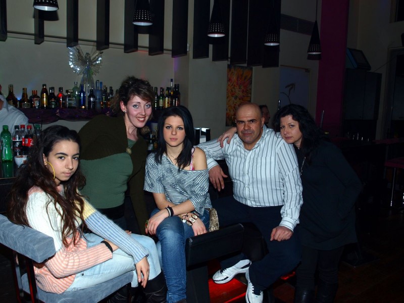 p1276784-web.jpg