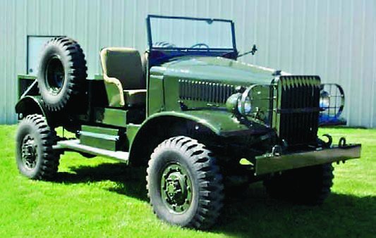 INTERNATIONAL M-1-4,4X4 1941.jpg