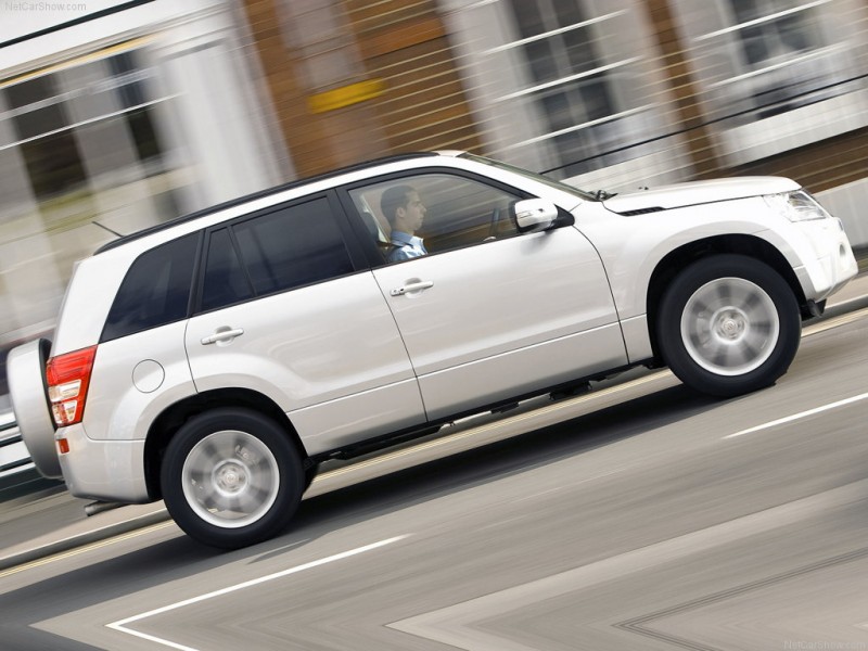 Grand_Vitara_2009_.jpg