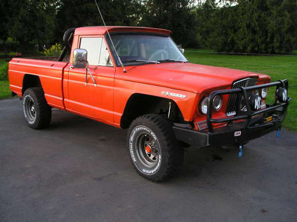 Jeep Gladiator 1967.jpg