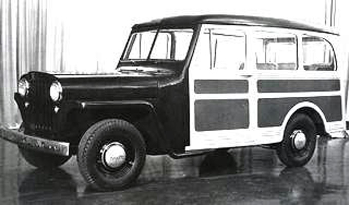 1946 Willys Jeep Station Wagon.jpg