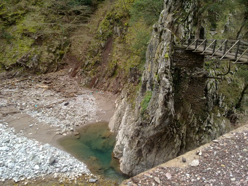 29012011127.jpg
