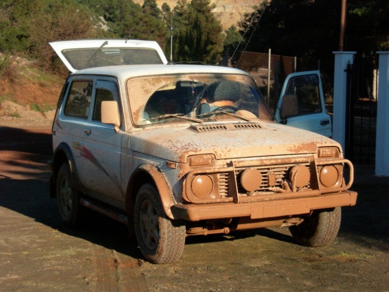 125 6-2-1011 KENTRIKI EVIA 083.jpg