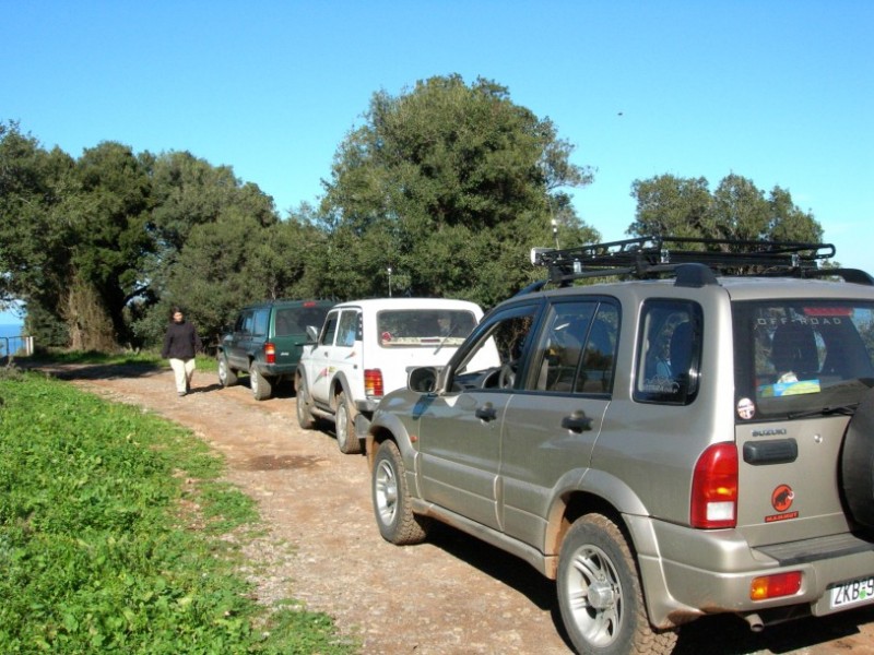 125 6-2-1011 KENTRIKI EVIA 040.jpg