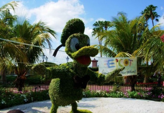 disney-characters-made-of-flowers-photos-07-550x381.jpg