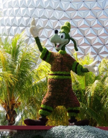 disney-characters-made-of-flowers-photos-02-352x450.jpg