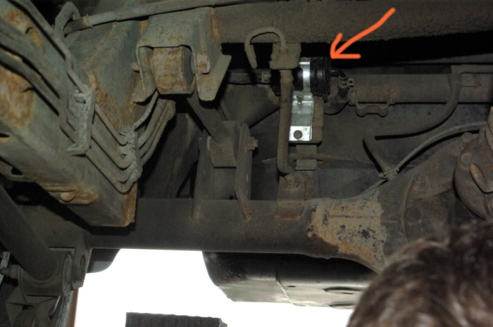 fuel_filter_loc (700 x 465).jpg