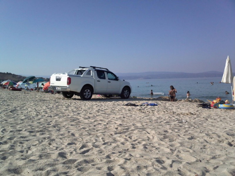 paralia2.jpg
