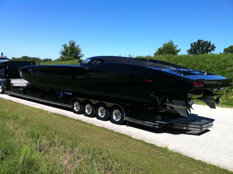 corvette-powerboat-zr48-mti-2012-1.jpg