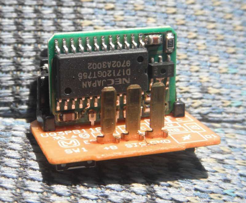 Remote04.jpg