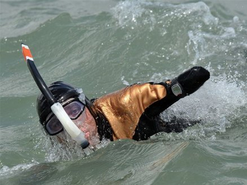0-afrench-swimmer243 (2).jpg