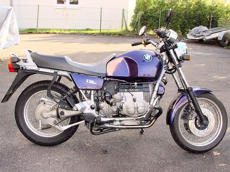 800px-BMW_R100R_Roadster_r.jpg