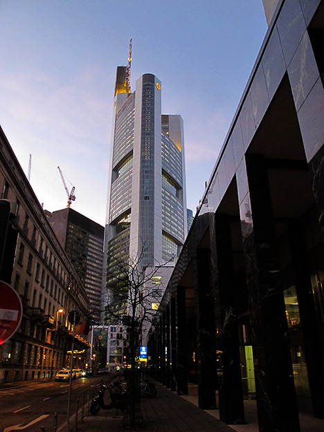 FRANKFURT 25.jpg