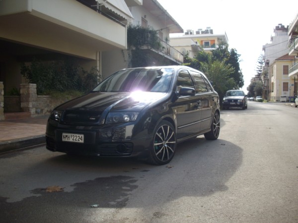 SKODA φαμπια (600 x 450).jpg