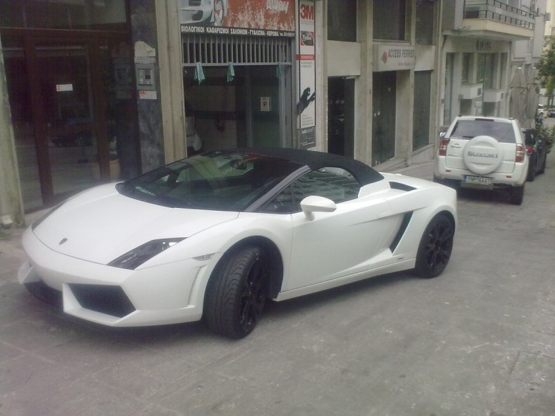 Lambo.jpg