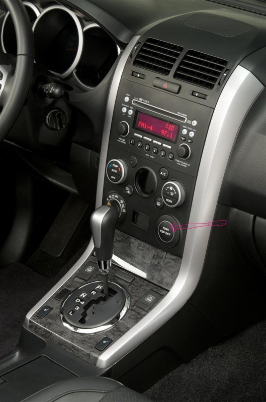 Suzuki-Grand-Vitara-2012-Image-i03-800.jpg