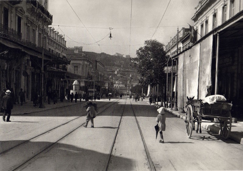 Aθήνα - οδός Αθηνάς 1920.jpg