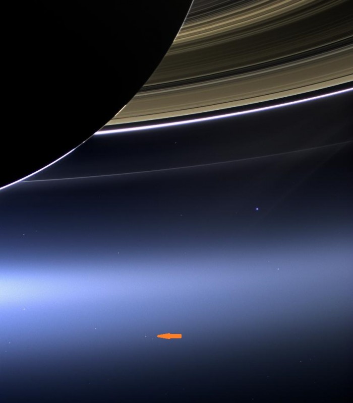 Cassini Saturn Earth.jpg