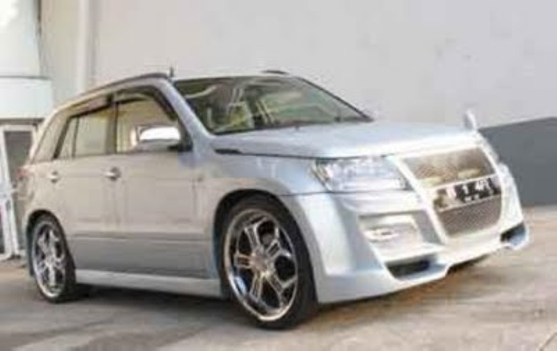 SUZUKI_GRAND_VITARA_2007 (800 x 504).jpg